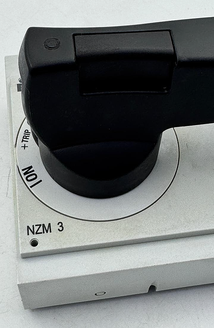 Eaton NZM3XDV Rotary Handle for Circuit Breaker3