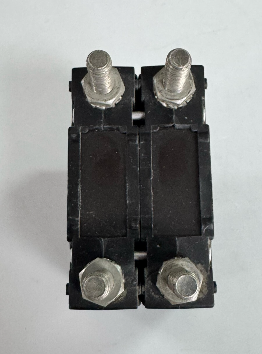 Heinemann AM2SBOLI16DNU Pole Switch  200V, 65Hz DC, Made in Switzerland3
