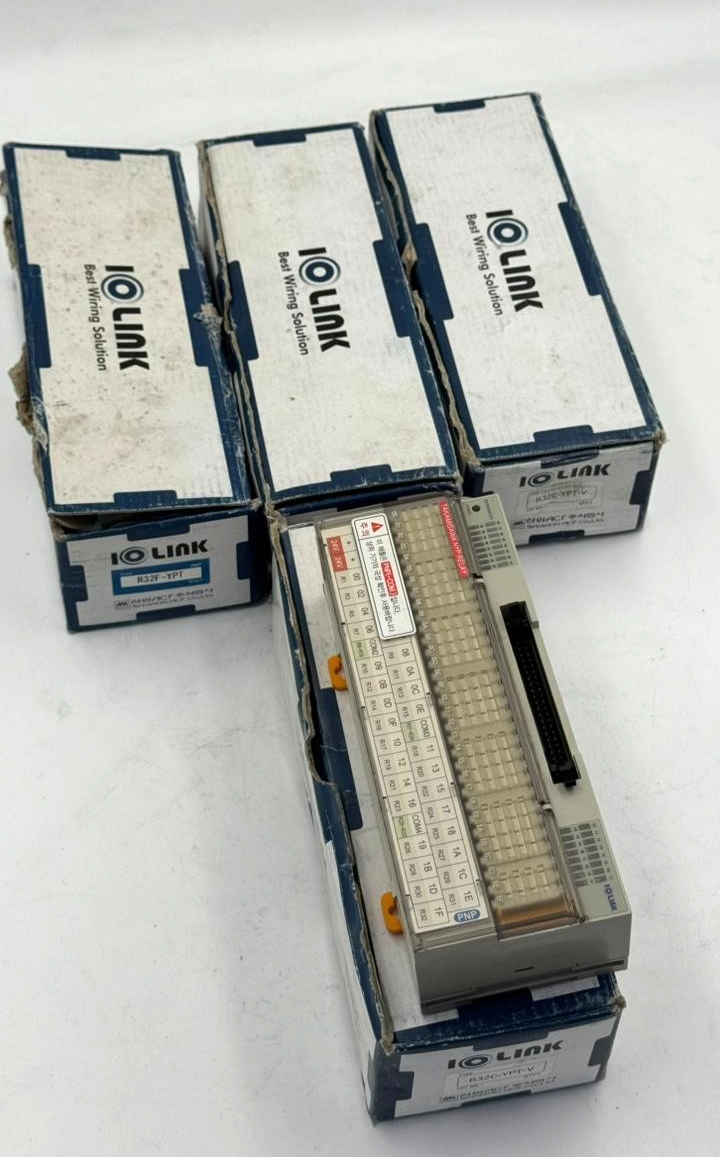 SAMWON ACT R32CYPTV Relay Terminal | DC24V Coil, 250VAC / 30VDC( 1 pcs)3