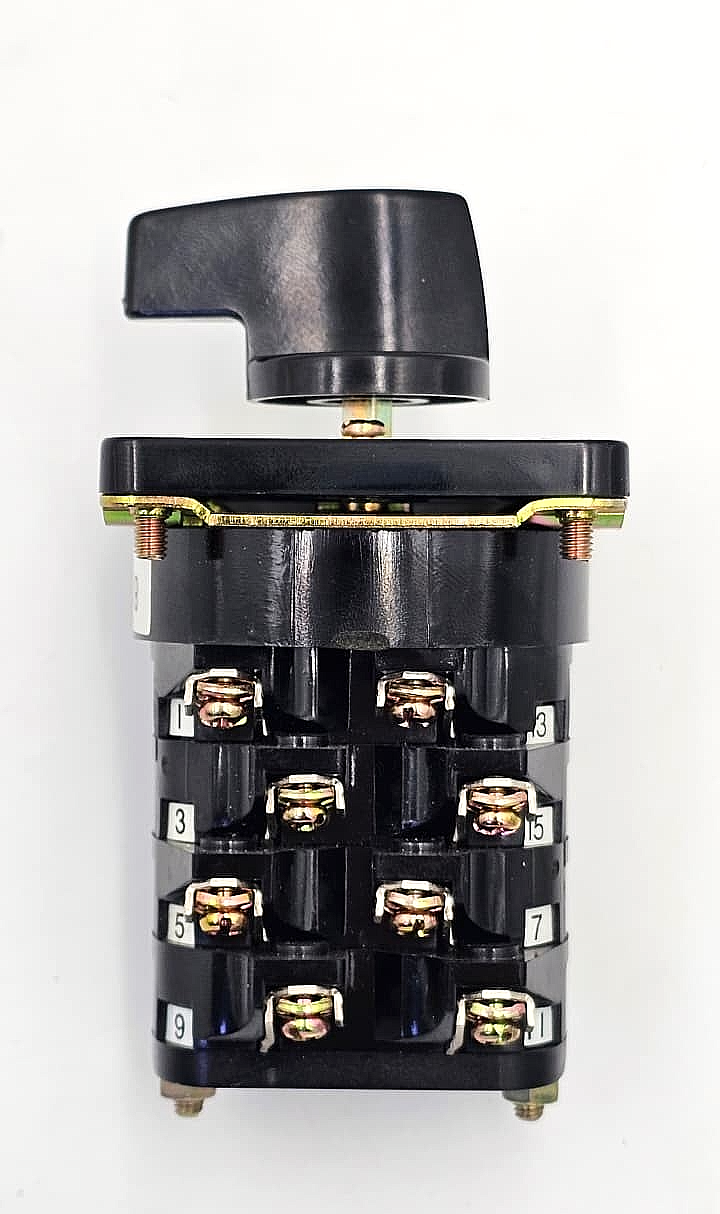 Koino KH301 Cam Switch | 250VAC 7.5A | Made in Korea5