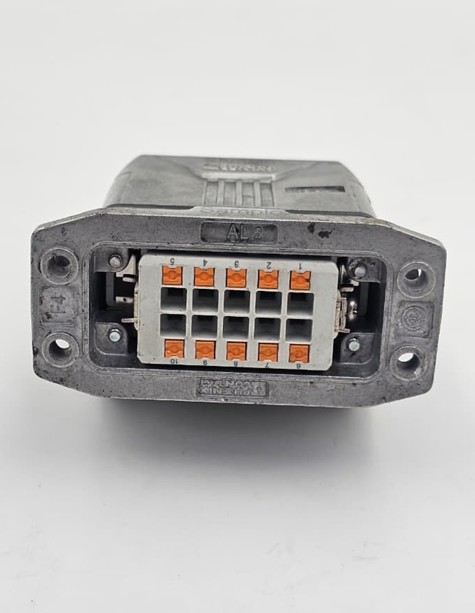 Phoenix Contact HCSTA HeavyDuty Industrial Connector Housing7
