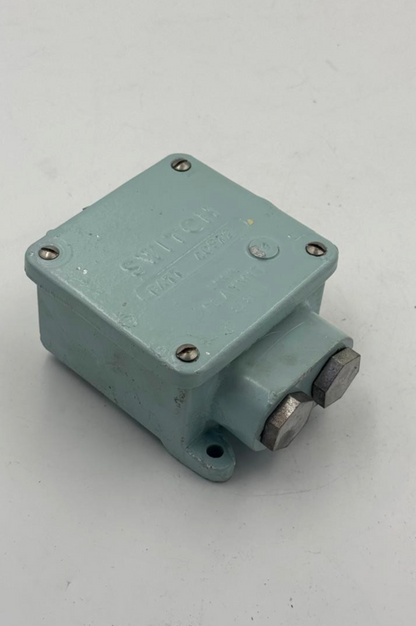 Double Pole Switch 6A | AP.40972 | Item No. 8/31