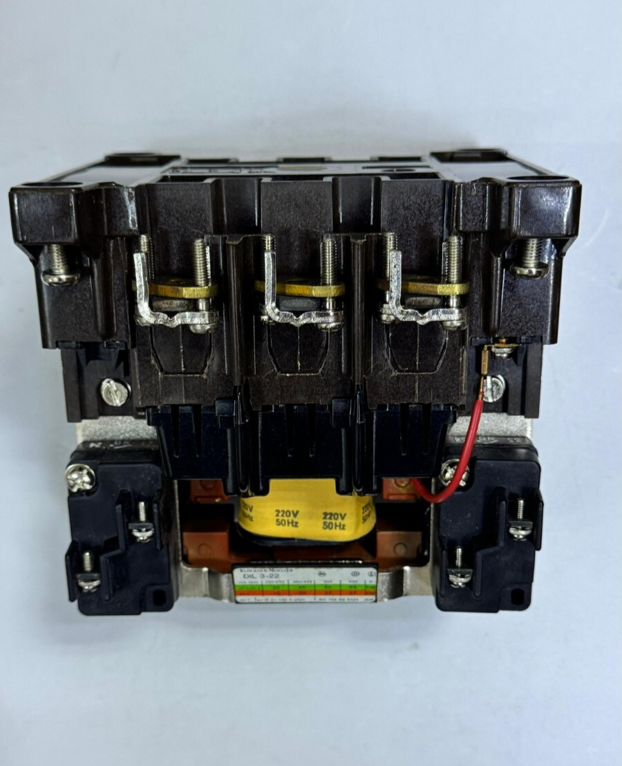 KlocknerMoeller DIL 322 Contactor | 140A | 220–660V AC | AC2/AC31