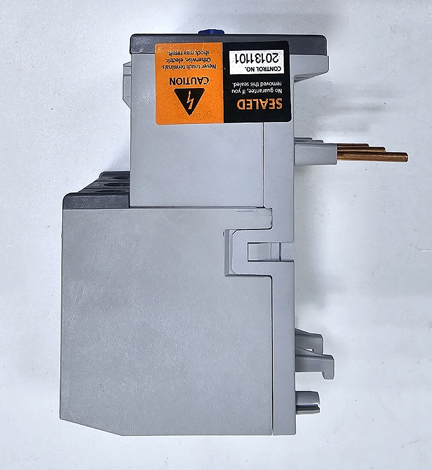 Hyundai UTH32K A0009S Thermal Overload Relay | 6 A to 9A| 690V, Made in Korea5