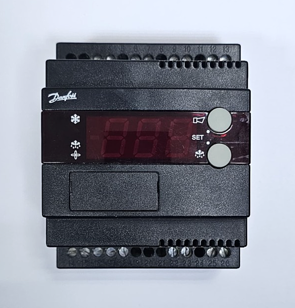 Danfoss EKC 301 Temperature Controller | 08487518 | 230V AC 50Hz | Denmark Made0