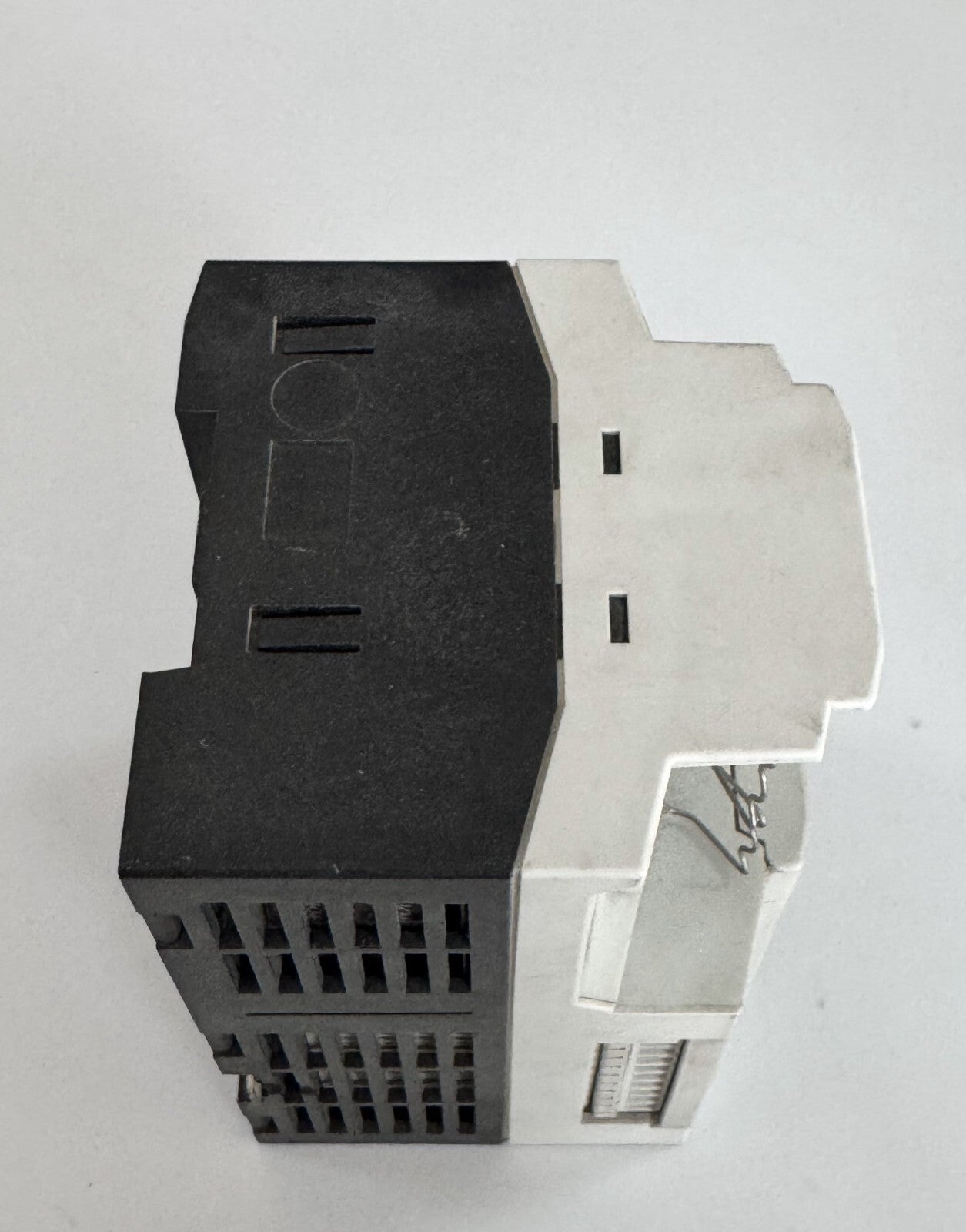 Moeller PS4111DR1 Power Supply Module – 115230VAC | 24VDC Input | 2A Output2