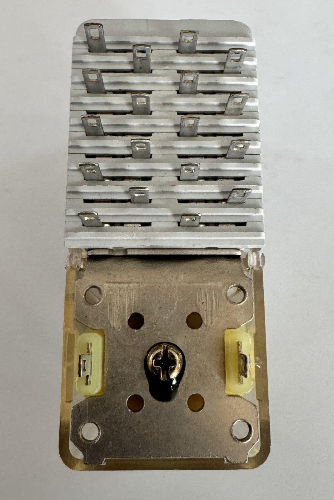Kuhnke 1A6 Relay – 110V DC, Industrial Control Relay | Made in Germany5