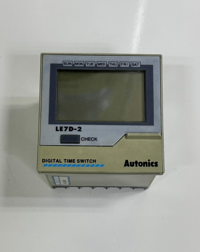 Autonics LE7D2 Digital Timer Relay – 100240VAC, 5A Resistive Load,korean made0