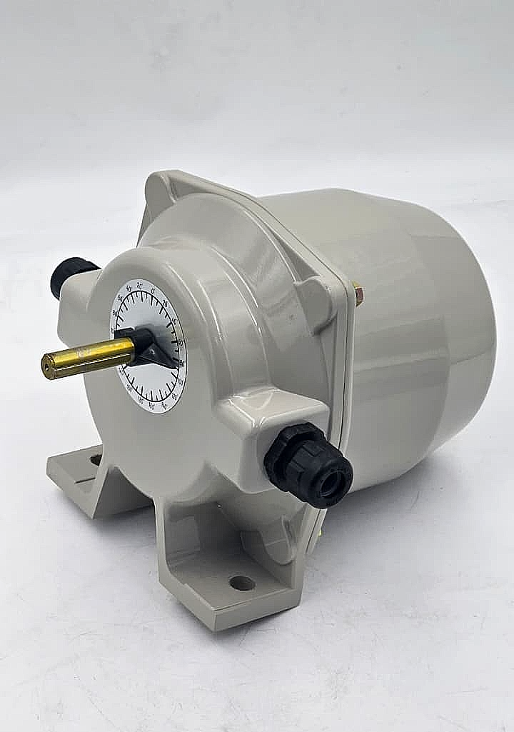 Matsushima YVGC500W Displacement Detector | 200/220V | Made in Japan1