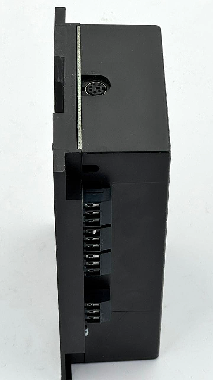 Satchwell | URC51N101 | Controller Relay5