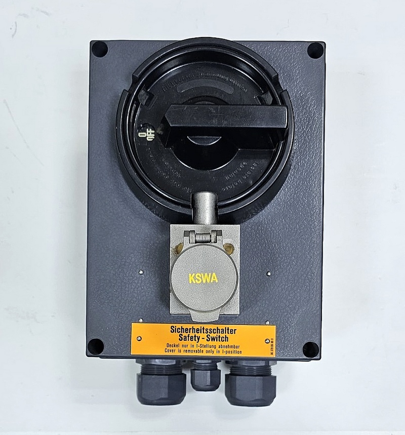 STAHL 8537/17057000 ExplosionProof Safety Switch0