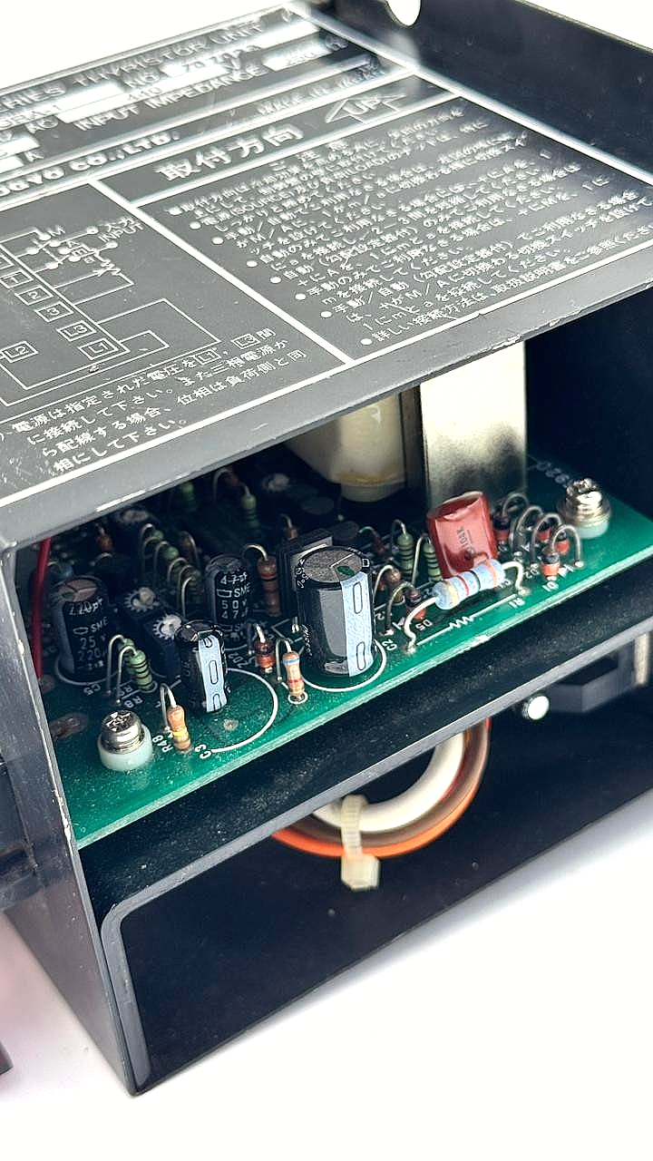 RKC Rika Kogyo THYCO10 | 34PHN020RA1 Thyristor Unit | Made in Japan4