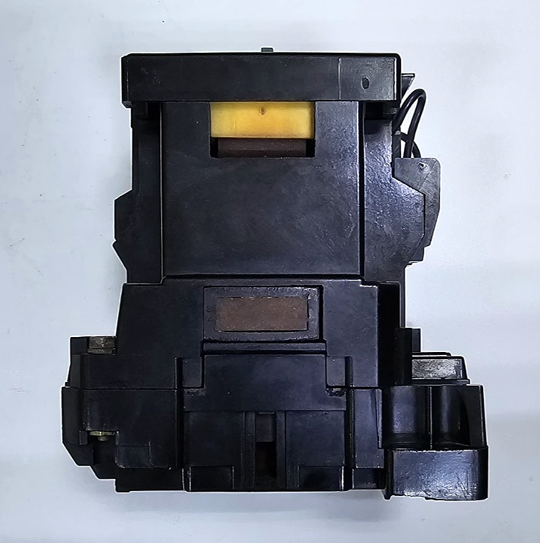 BBC CEM B85 Power Contactor | 125A | 660V | 220V Coil | 50kW | Fast Shipping3
