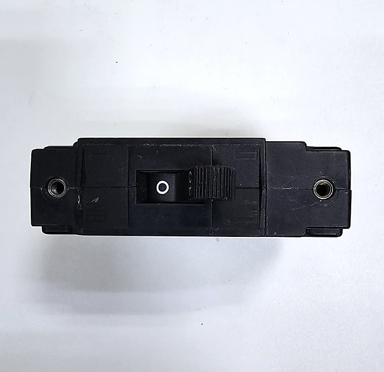 Heinemann, AMA1SB2AI15DA52, AMA1SY51, Auxiliary Switch– 40A 65VDC 1Pole4