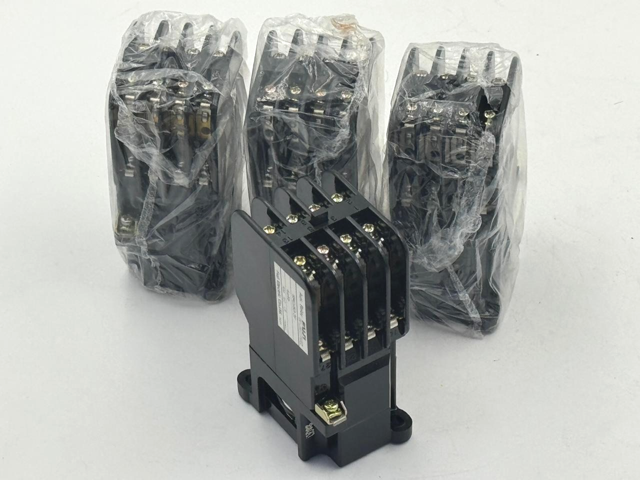 Fuji Electric SRCa503F Auxiliary Relay | 240V Coil | Made in Japan(1 pcs )1