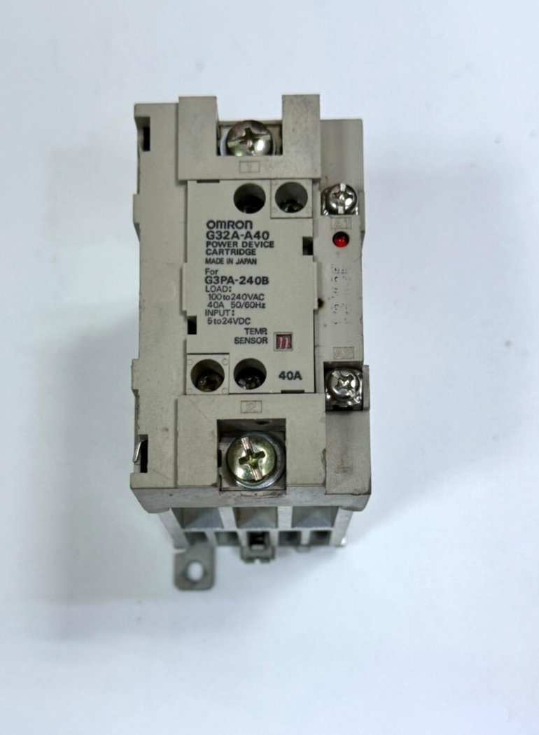 OMRON G32AA40 | Solid State Relay  | 40A | 100–240VAC Load | 5–24VDC Input0