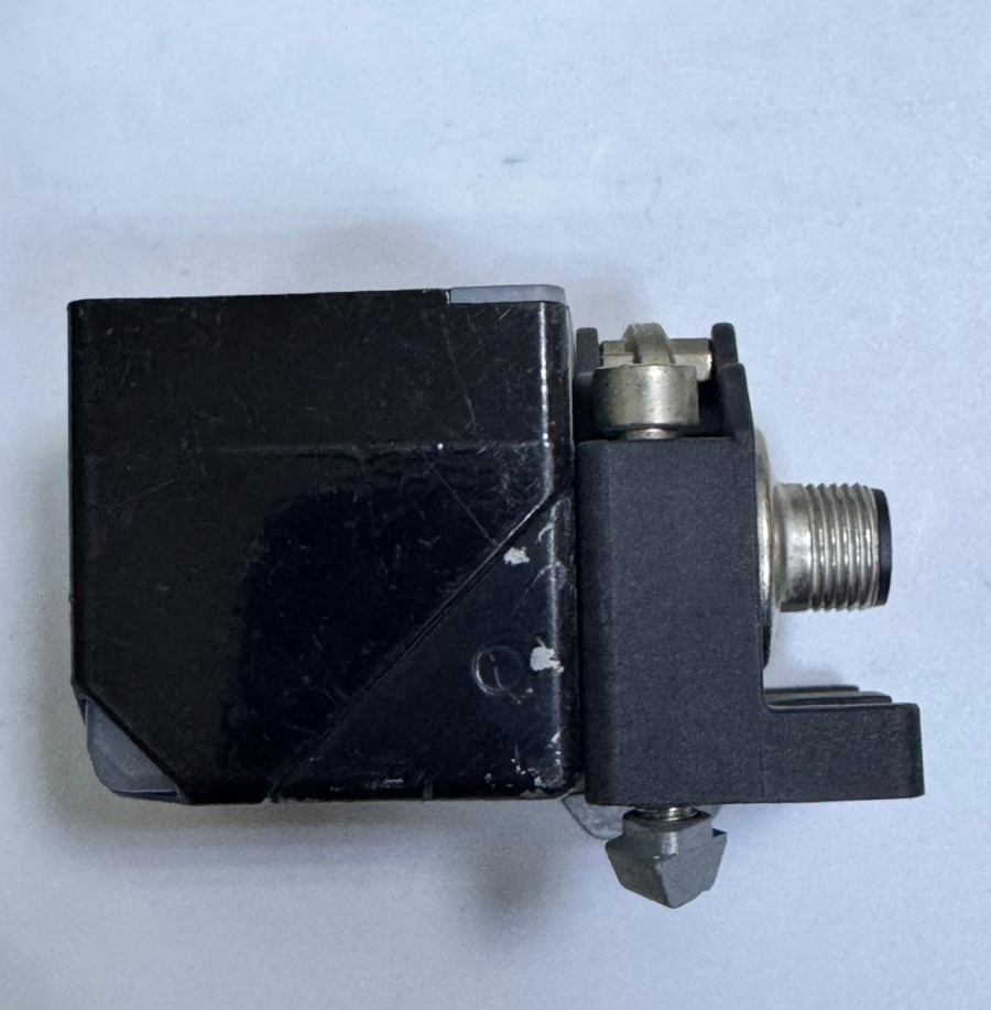 Pepperl+Fuchs NRB20L3A2CV1 Inductive Proximity Sensor | 20mm Sensing Range3