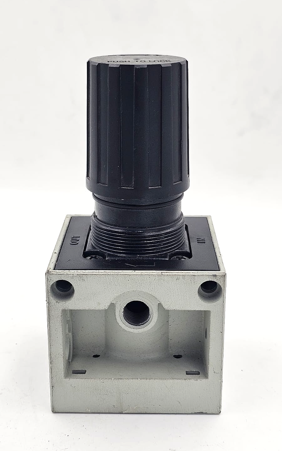 Numatics R32RG06 Pneumatic Regulator ( 1 pcs )4