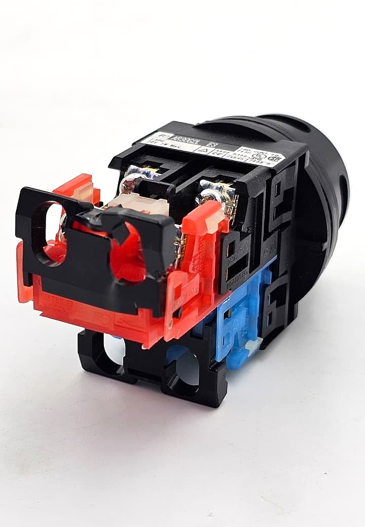 Fuji AR30G2LE3 Illuminated Pushbutton Switch – 30V 1W Lamp5