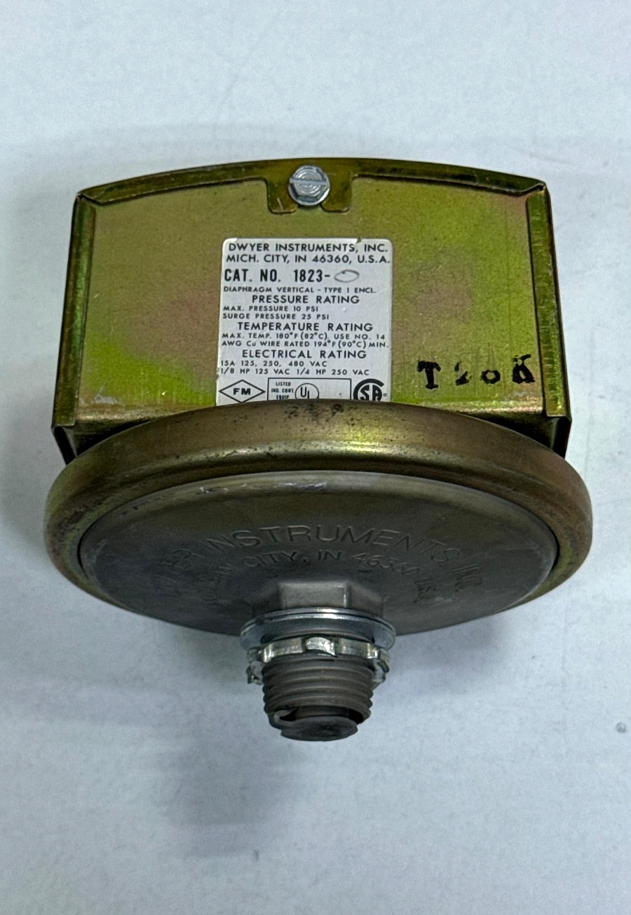 Dwyer Instruments | 18230 | Pressure Switch | Made in USA1