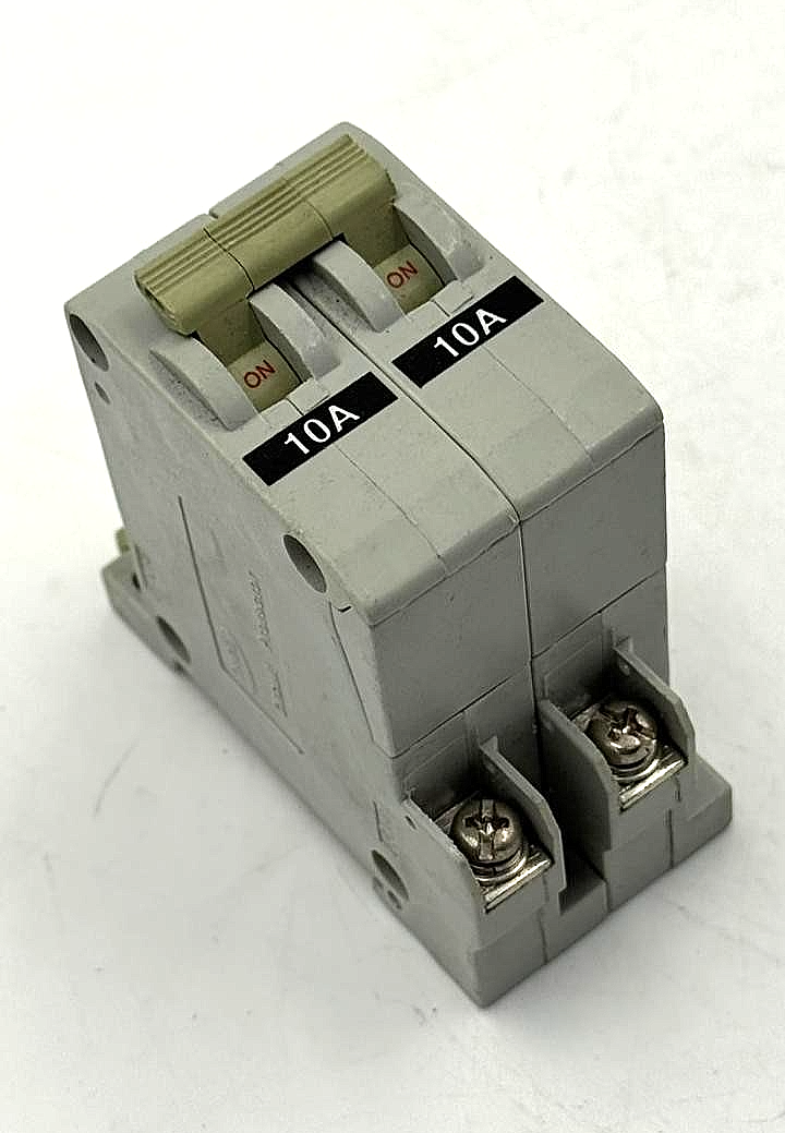 DACO DCP52DR Circuit Protector | 10A0
