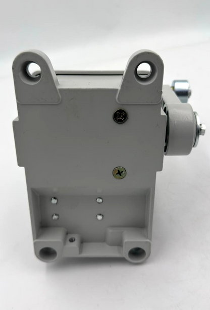 Yuda LX33-11 Limit Switch | 400V AC / 220V DC | 10A | Travel Switch15