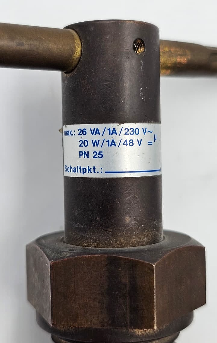 SIKA VH305 Flow Meter & Safety Valve4