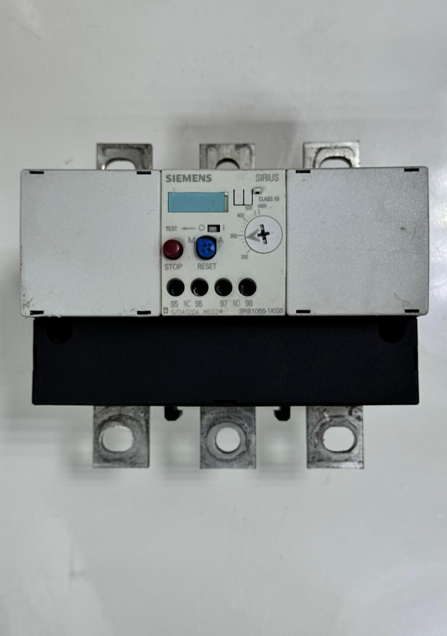 Siemens Motor Protection Relay – Model 3RB10661KG0 | 540 A | Made in Germany0