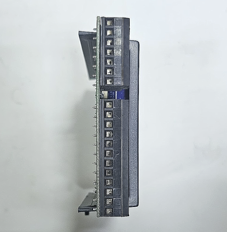 Alerton VLC651R Programmable Field Controller | 24VAC2