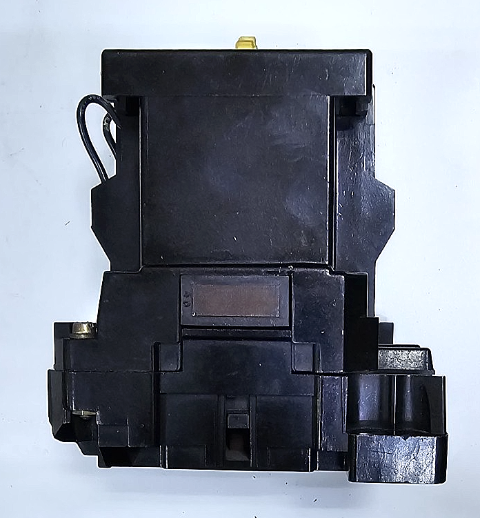 BBC Petercem B85 Power Contactor | 125A AC1 | 220V Coil | 660V | Fast Ship5