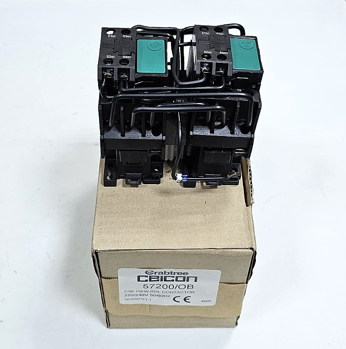 Crabtree CeIcon 57200/OB C30 Contactor | 15kW | 220/240V AC | 50/60Hz0