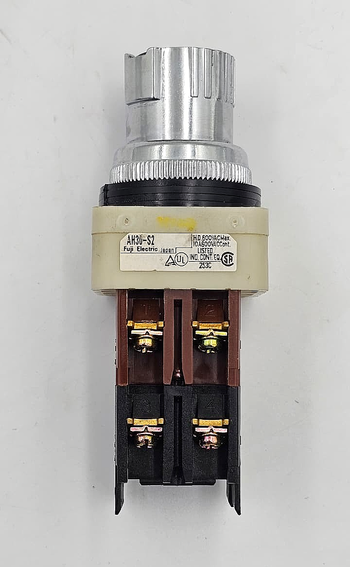 Fuji Electric AH30S2 Industrial Selector Switch2