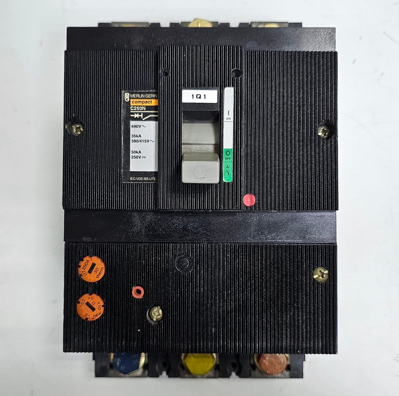 Merlin Gerin | C250N | Compact Circuit Breaker | 250 A0