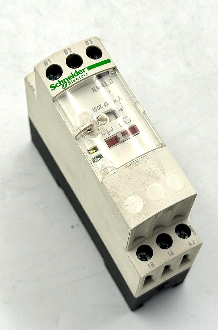 Schneider Electric RM4LG01B Liquid Level Control Relay, 24V AC ( 1 pcs )1