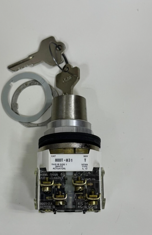 AllenBradley 800TH31B 2Position Cylinder Lock Selector Switch – HeavyDuty,1