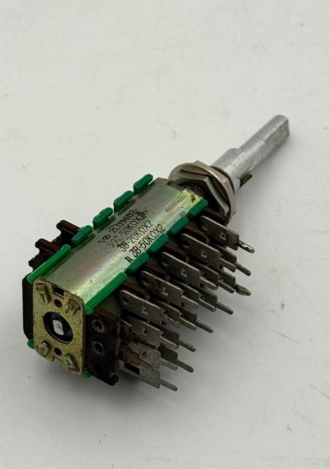 MultiGang Potentiometer SQ 2L096022
