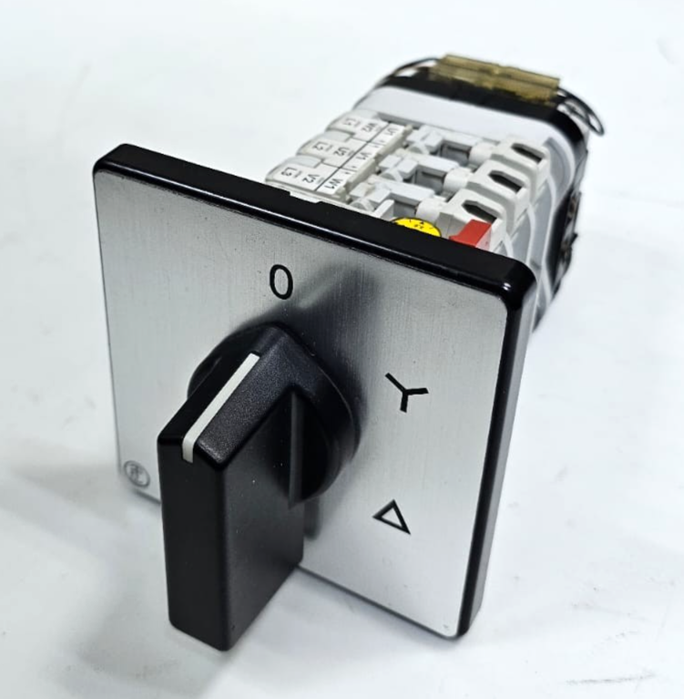 AEG Elektra MNY 013F4BSI Bypass Cam Switch | 3 Position | 400V 50HzGerman0