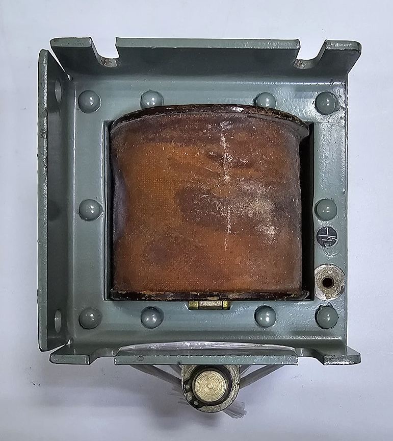 Magnetic Force Characteristic Unit W5 – 220V  11 A | 4.5 cm Stroke | Fast Ship3