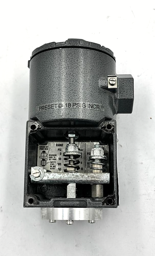 Mercoid Division Dwyer Instruments SA111 Pressure Switch | Made in USA0