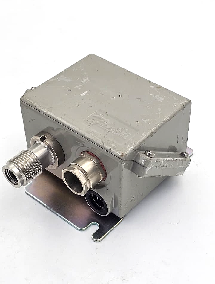 Danfoss EMP2 084G2109 Pressure Transmitter – 010 Bar0