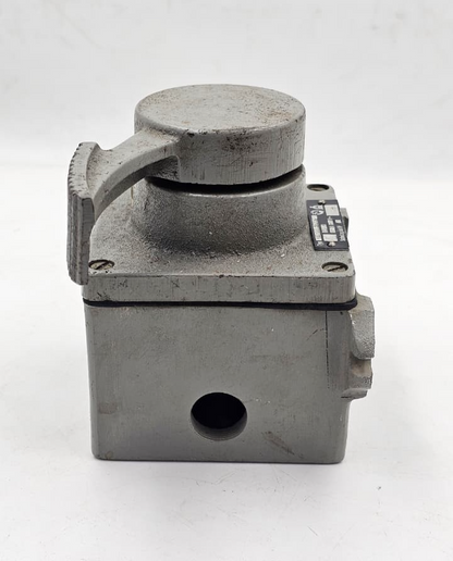 Schutzrelais 133022325735 | 16A | 500V AC3