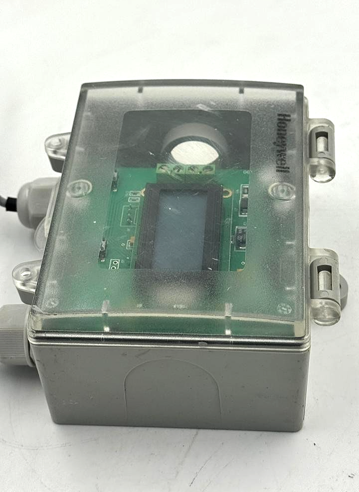 Honeywell HDPB04S15 Differential Pressure Transmitter | Made in Canada ( 1pcs )5