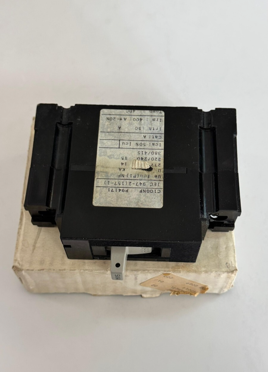 MERLIN GERIN C100NF Compact Circuit Breaker | 50A |   IPID 40014 986003AK0