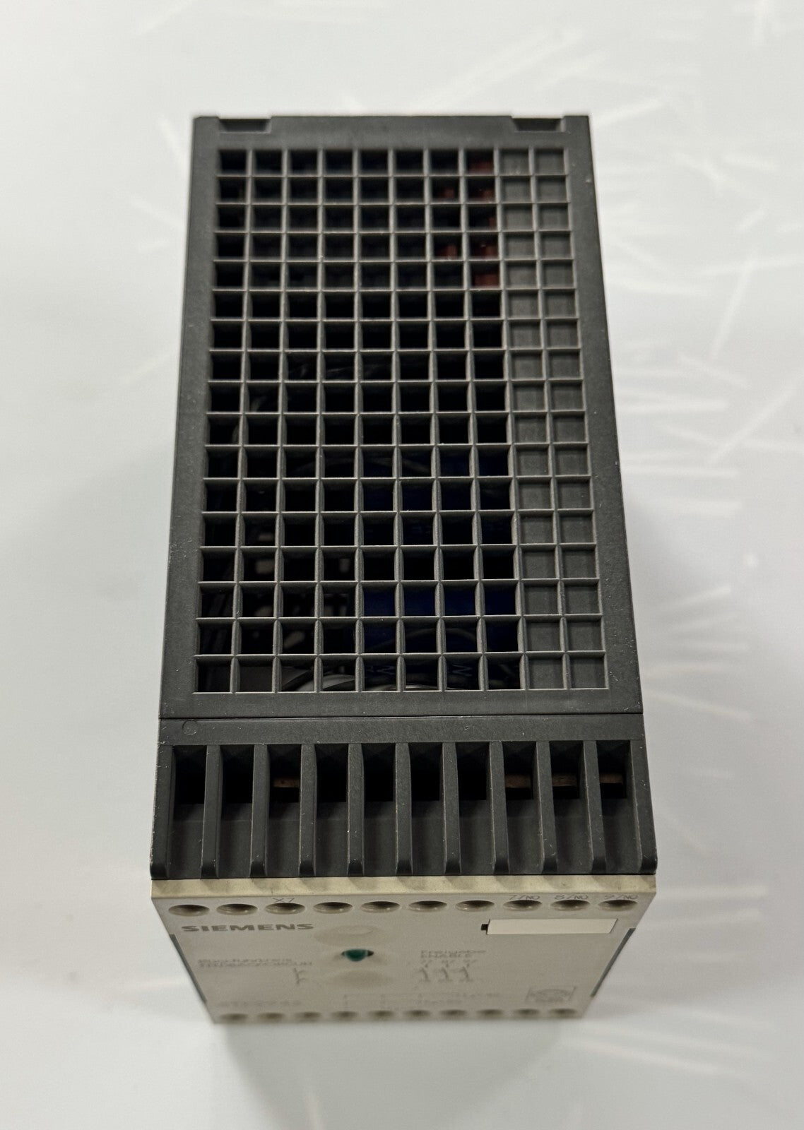 Siemens 3TK29430BB4 Safety Relay – 24V DC Coil, 3NO Timer Contacts, 6A AC12