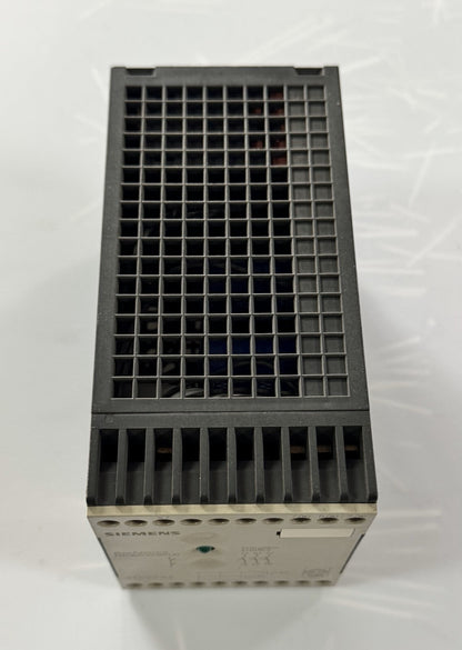 Siemens 3TK29430BB4 Safety Relay – 24V DC Coil, 3NO Timer Contacts, 6A AC12