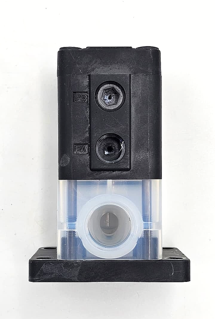 SMC LVA3003C High Purity Chemical Liquid Valve | Made in Japan2