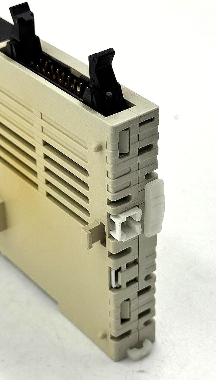 Mitsubishi FX2NC16EX PLC Input Extension Block | Made in Japan4
