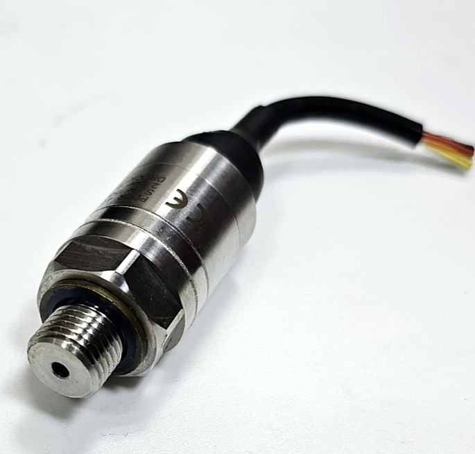 DRUCK PDCR 4010 Pressure Sensor | 2 Bar Gauge | 10V Output0