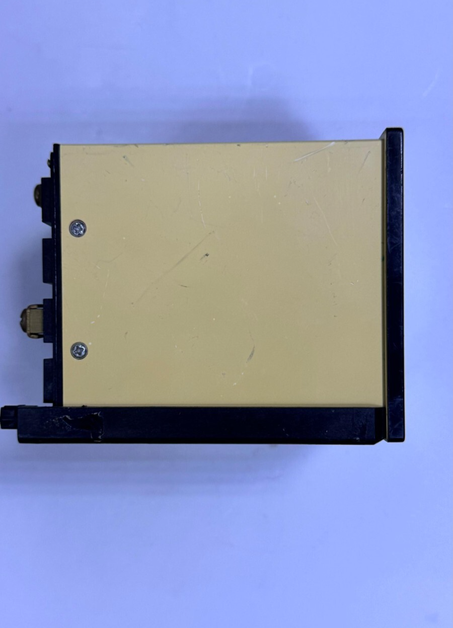 Crompton LM08 Power Factor Meter – Analog Display, 3Phase, 415V/5A, 50Hz,3