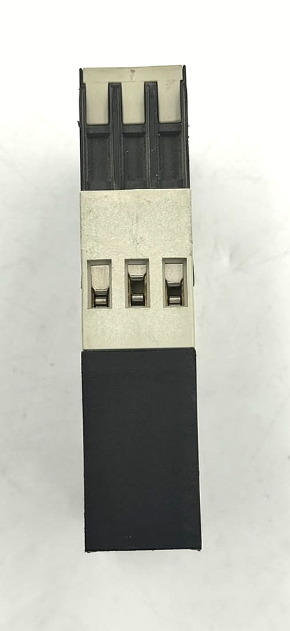 Telemecanique RE4 CL11BU Relay Timer 110 240V AC | Made in Germany4